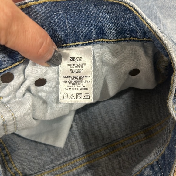 Good Condition and SUPER comfortable Aeropostale Jeans - Picture 5 of 5